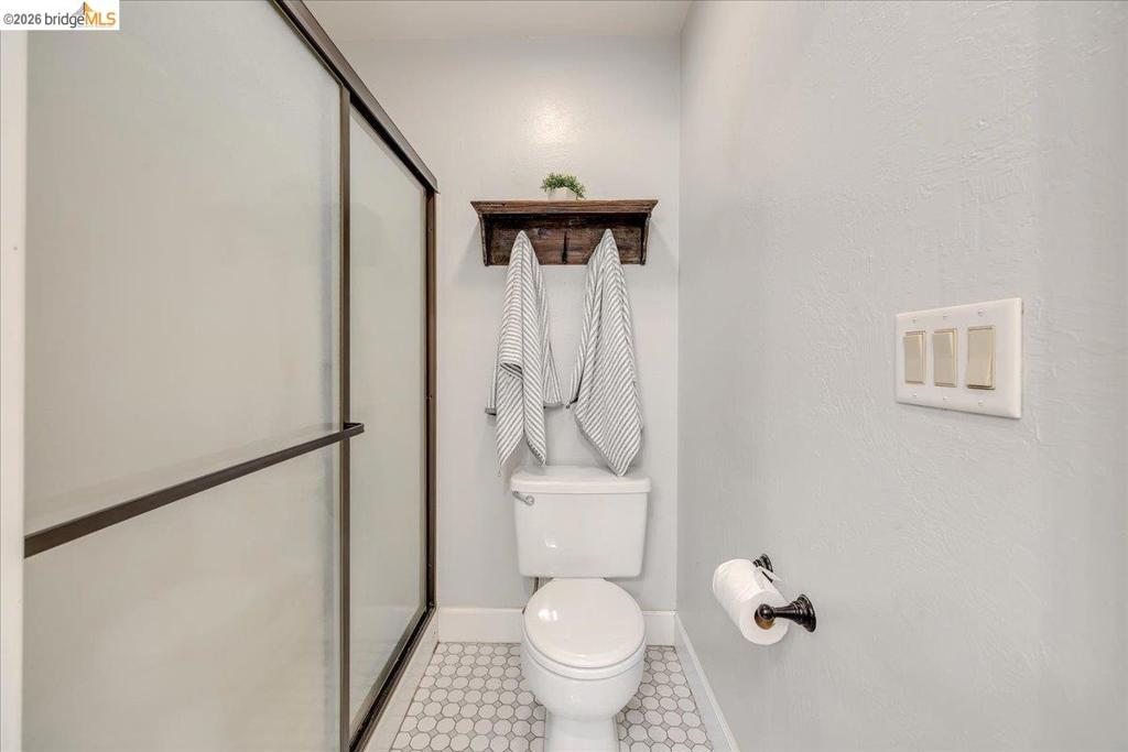 22244 Crystal Falls Dr W Property Photo 32