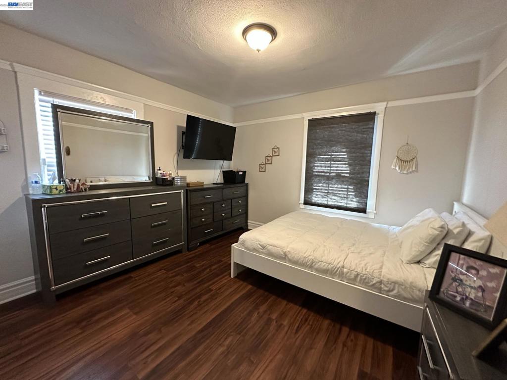 4239 Quigley Pl Property Photo 6