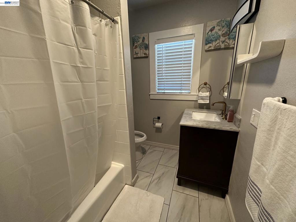 4239 Quigley Pl Property Photo 9