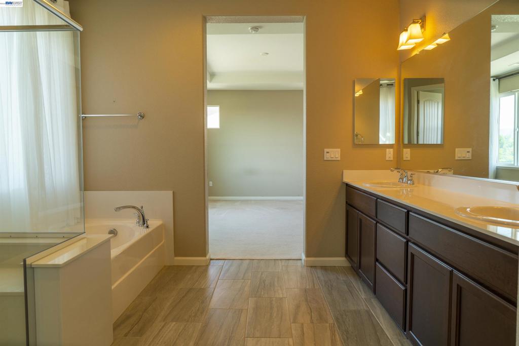 607 Guild Road Property Photo 14