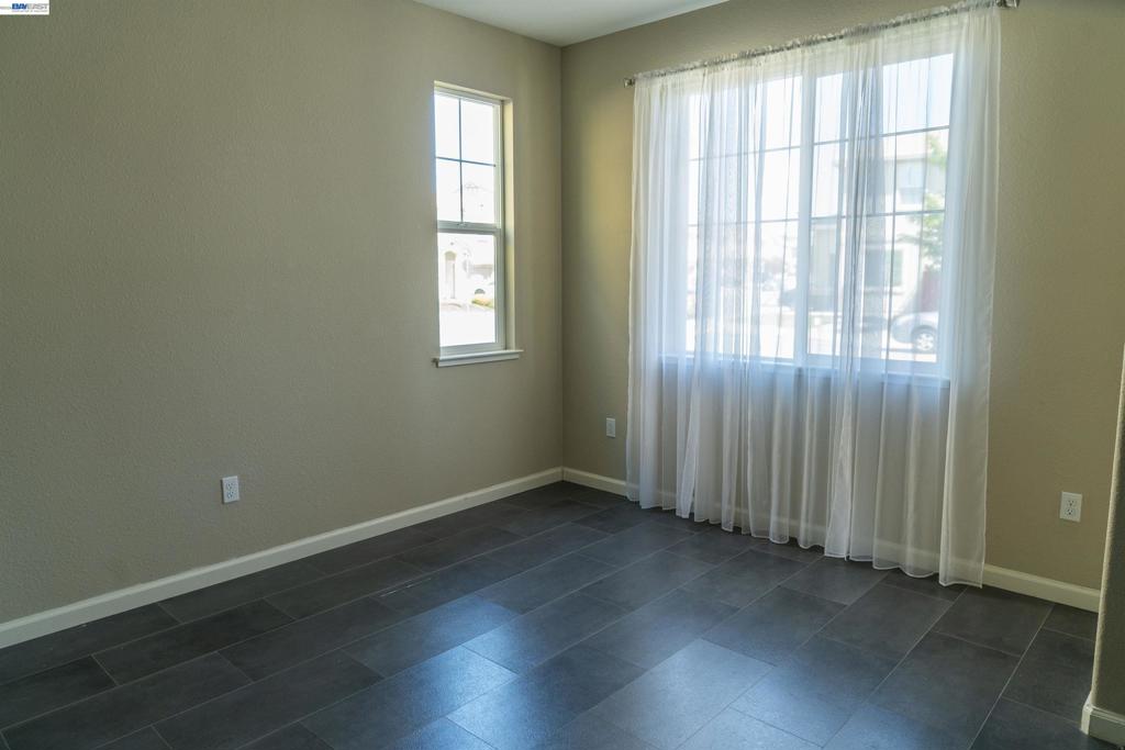 607 Guild Road Property Photo 32