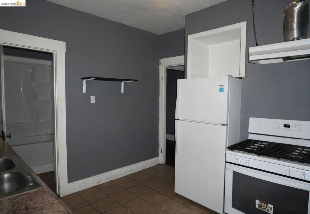 6710 International Blvd Property Photo 13