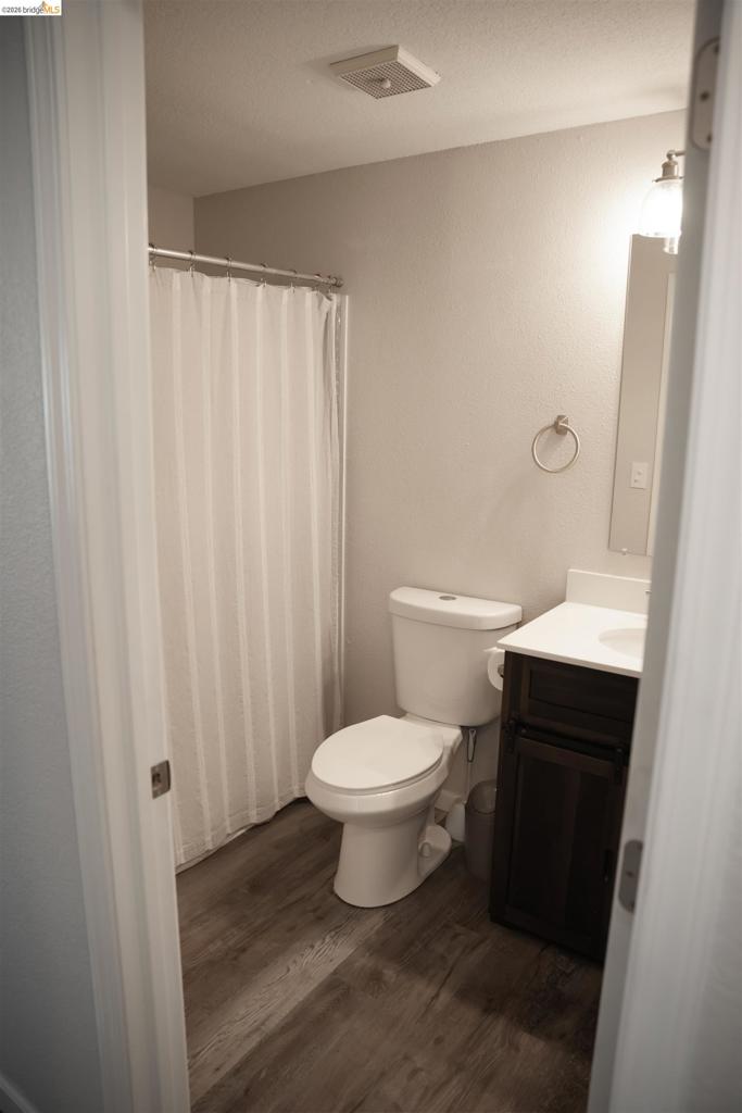 1909 Strasbourg Ln Property Photo 20