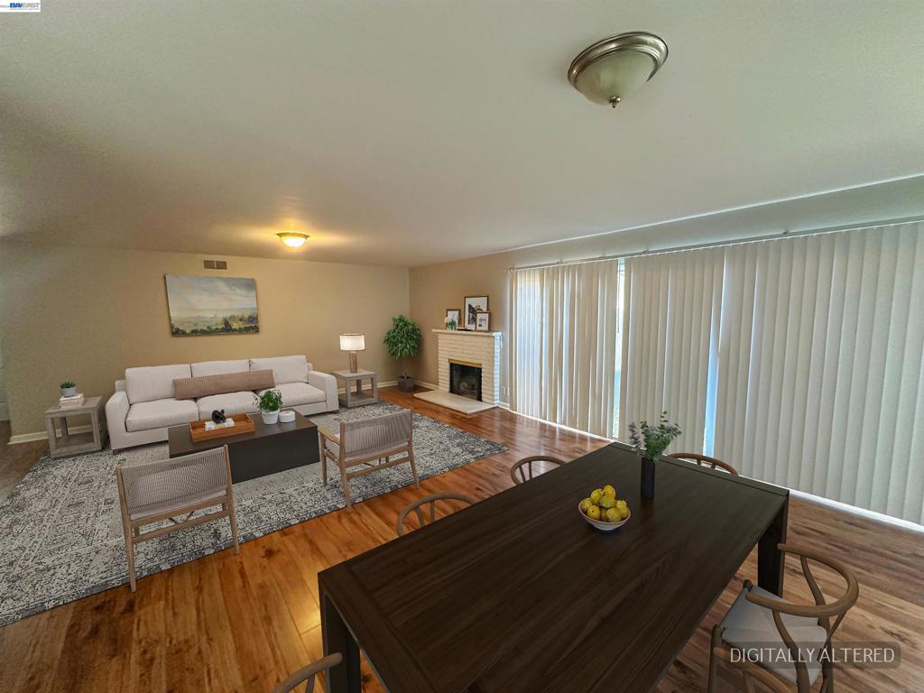 378 Acacia St Property Photo 5