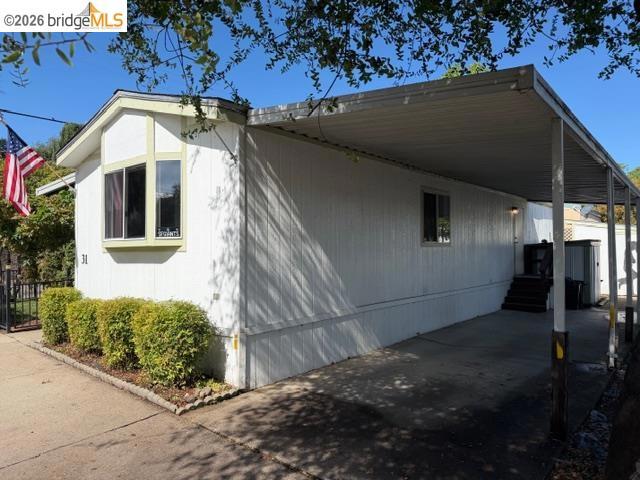 14192 Tuolumne Road Property Photo 7