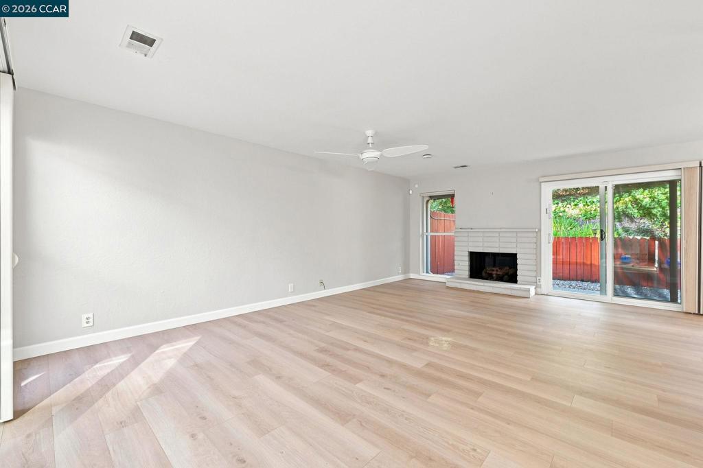 335 Tampico Property Photo 5