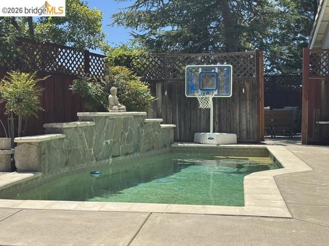 4437 Montara Dr Property Photo 7