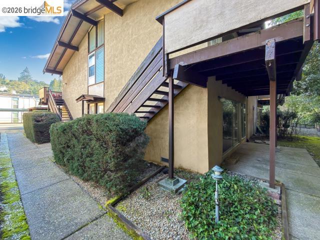 340 Rheem Blvd Property Photo 8