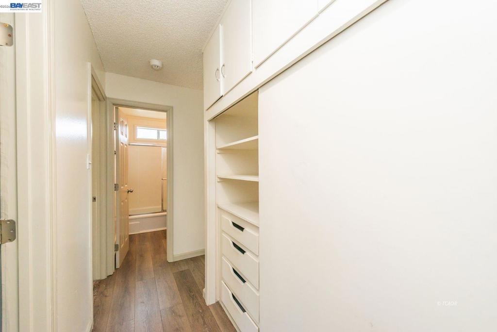 293 First Ave Property Photo 25