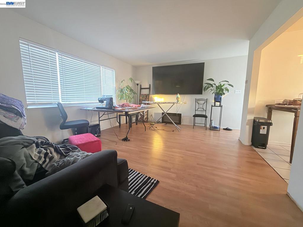 7401 7411 Hillside St Property Photo 3