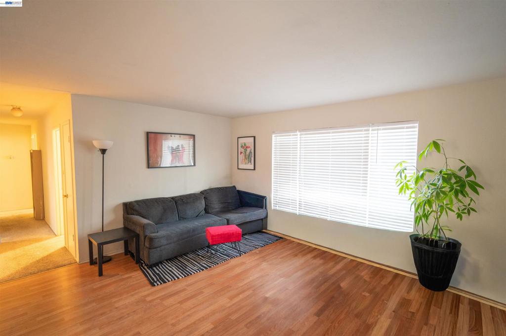 7401 7411 Hillside St Property Photo 14