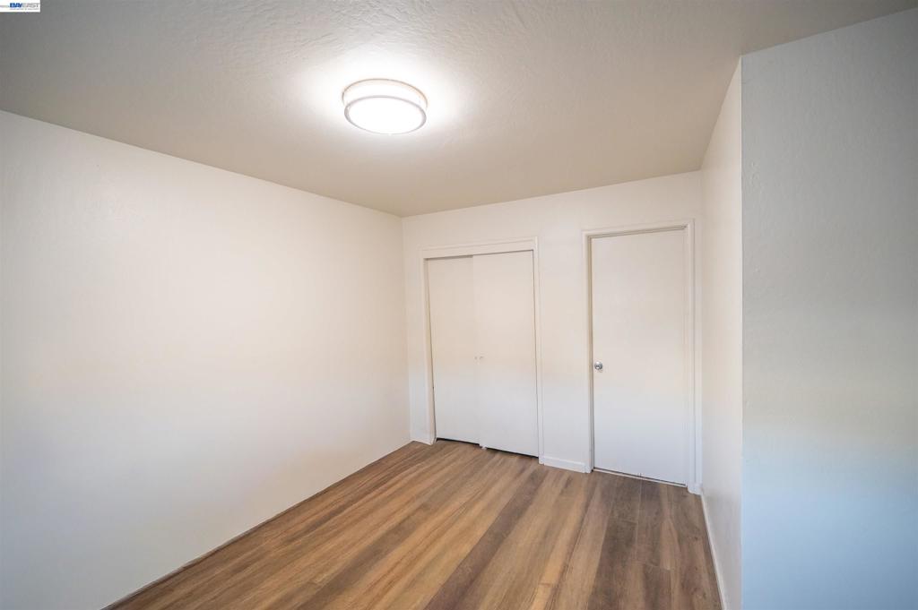 7401 7411 Hillside St Property Photo 28