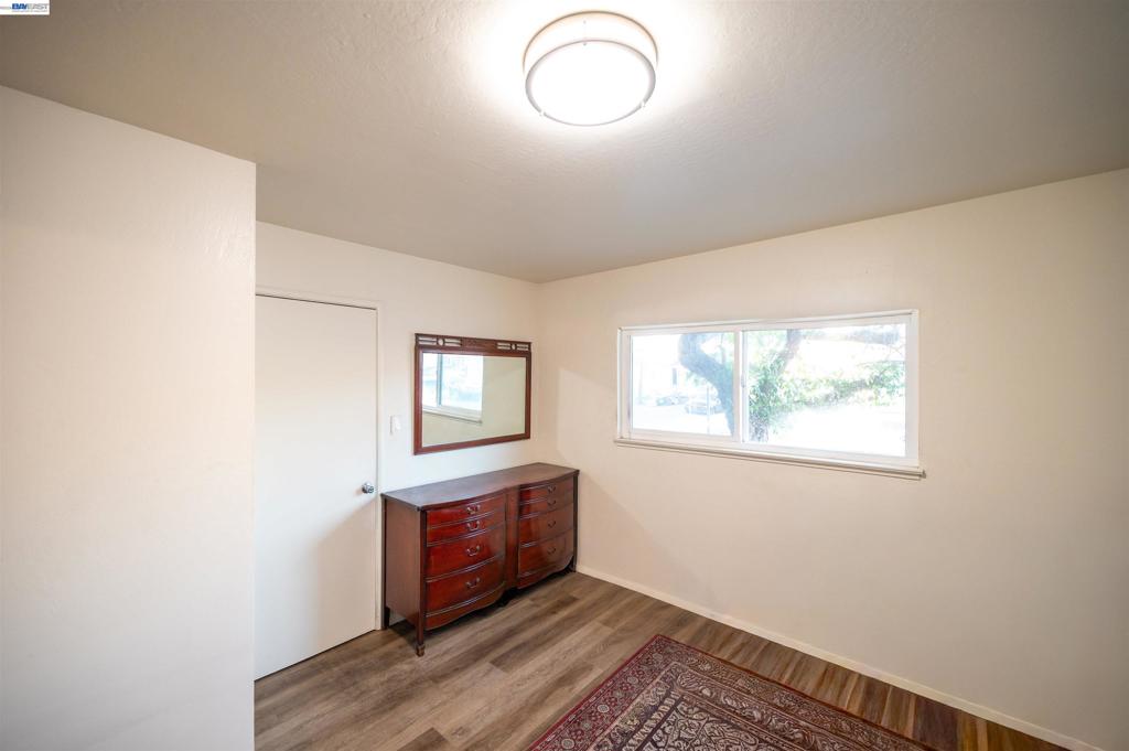 7401 7411 Hillside St Property Photo 30