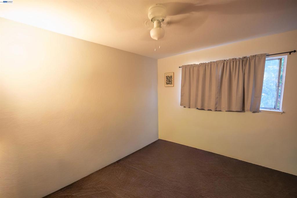 7401 7411 Hillside St Property Photo 31