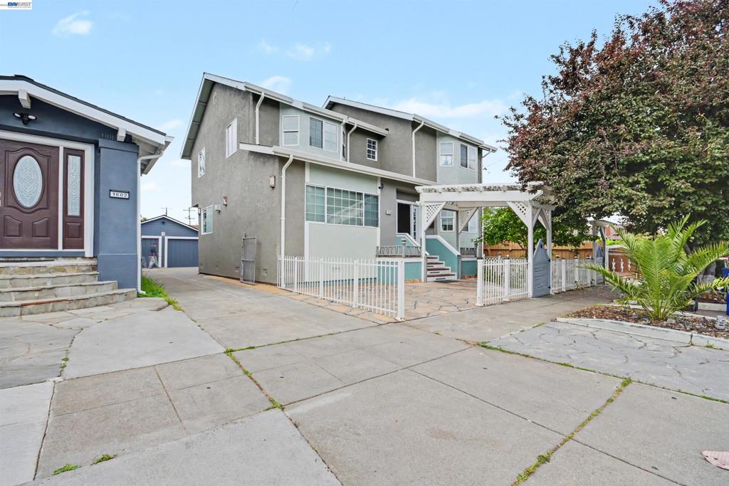 1536 Garvin Ave Property Photo 2