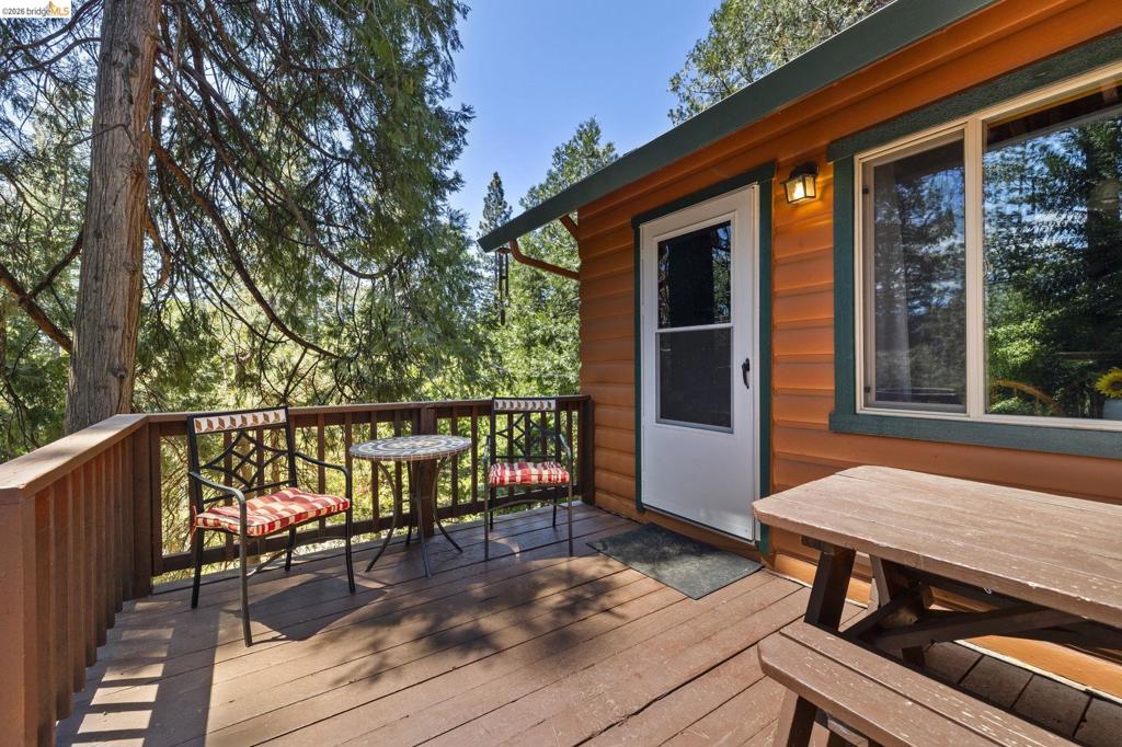 20836 Hiki Pl. Property Photo 2