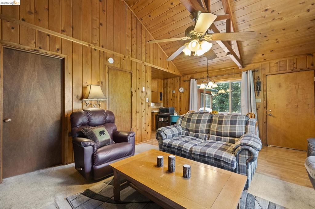 20836 Hiki Pl. Property Photo 5