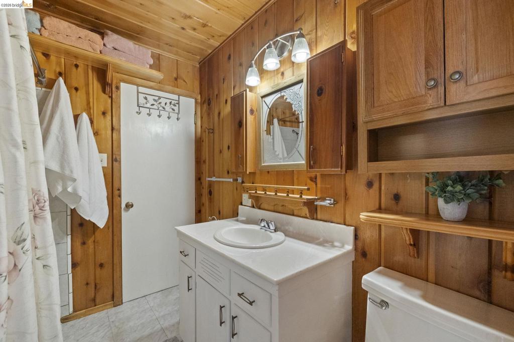 20836 Hiki Pl. Property Photo 18
