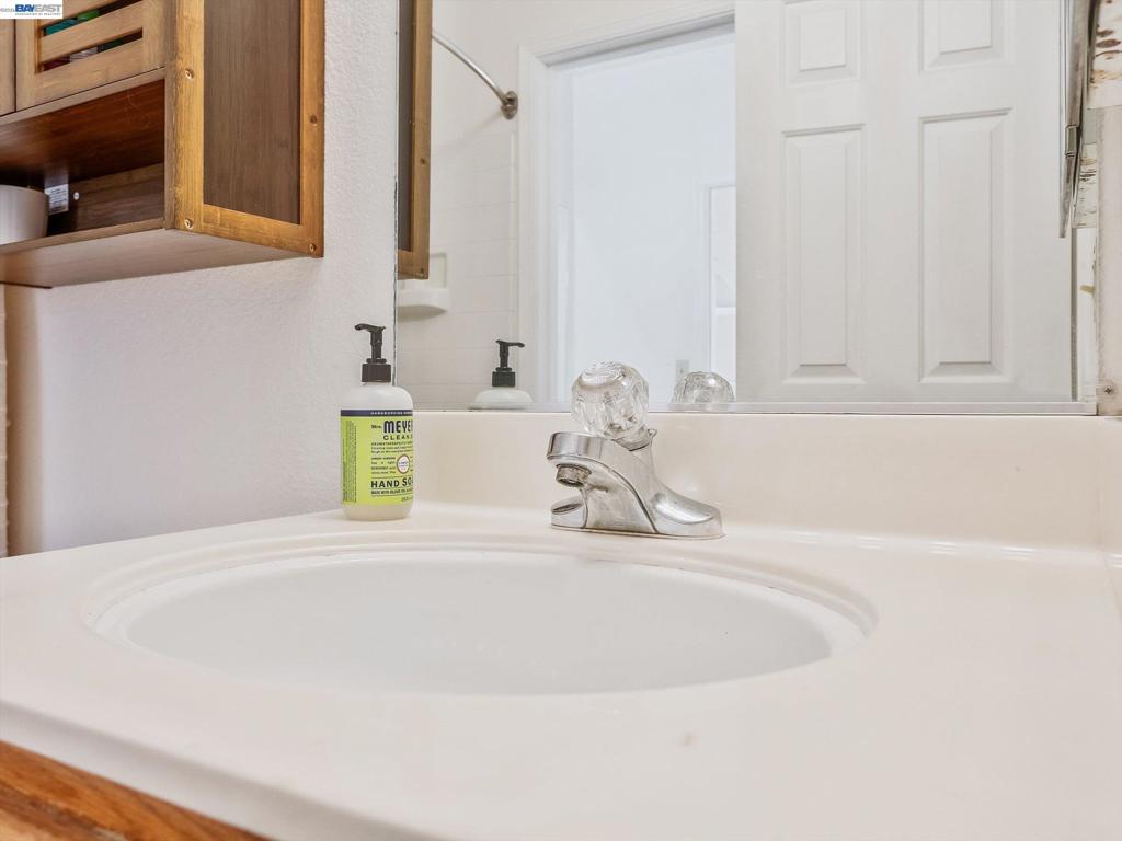 88 Manchester Drive Property Photo 15