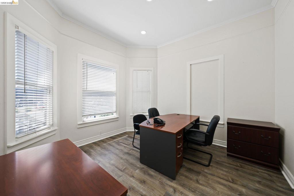 8336 Brentwood Blvd Property Photo 12