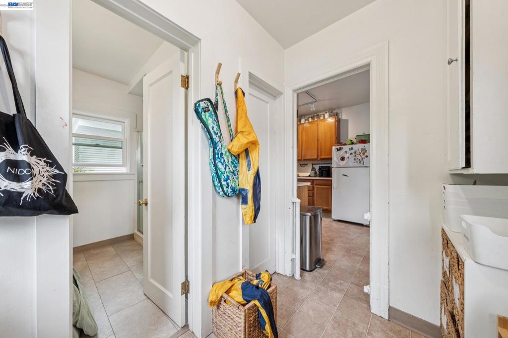 5227 Locksley Avenue Property Photo 17