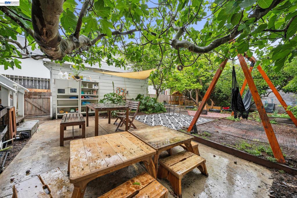 5227 Locksley Avenue Property Photo 40