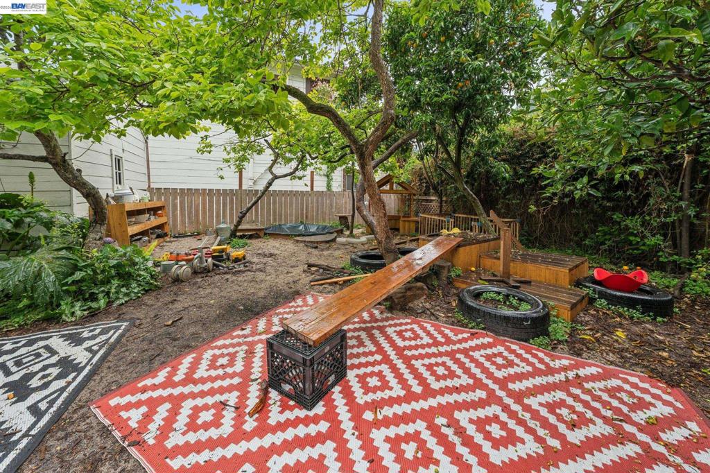 5227 Locksley Avenue Property Photo 44