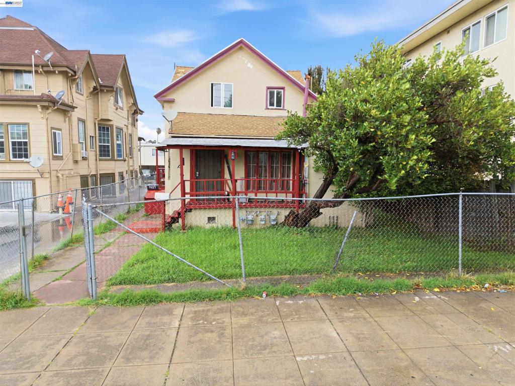 1625 7th Ave Property Photo 2