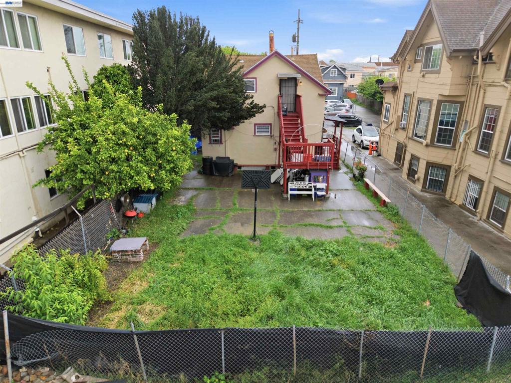 1625 7th Ave Property Photo 10