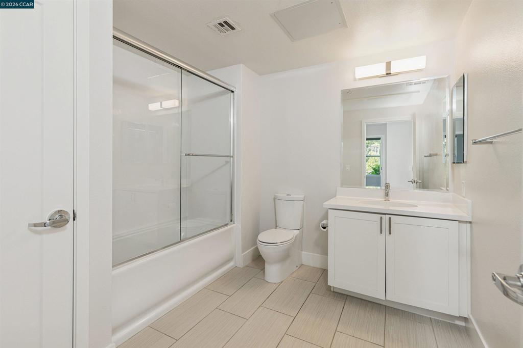 1000 Dewing Ave 115 Property Photo 18