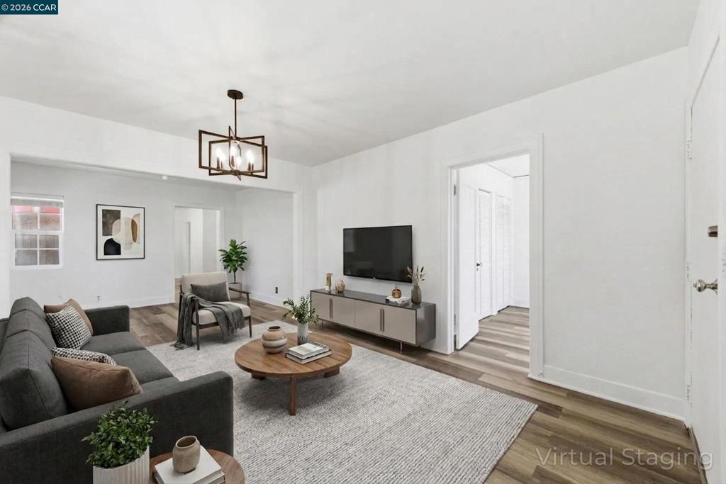 10 12th Street Property Photo 4