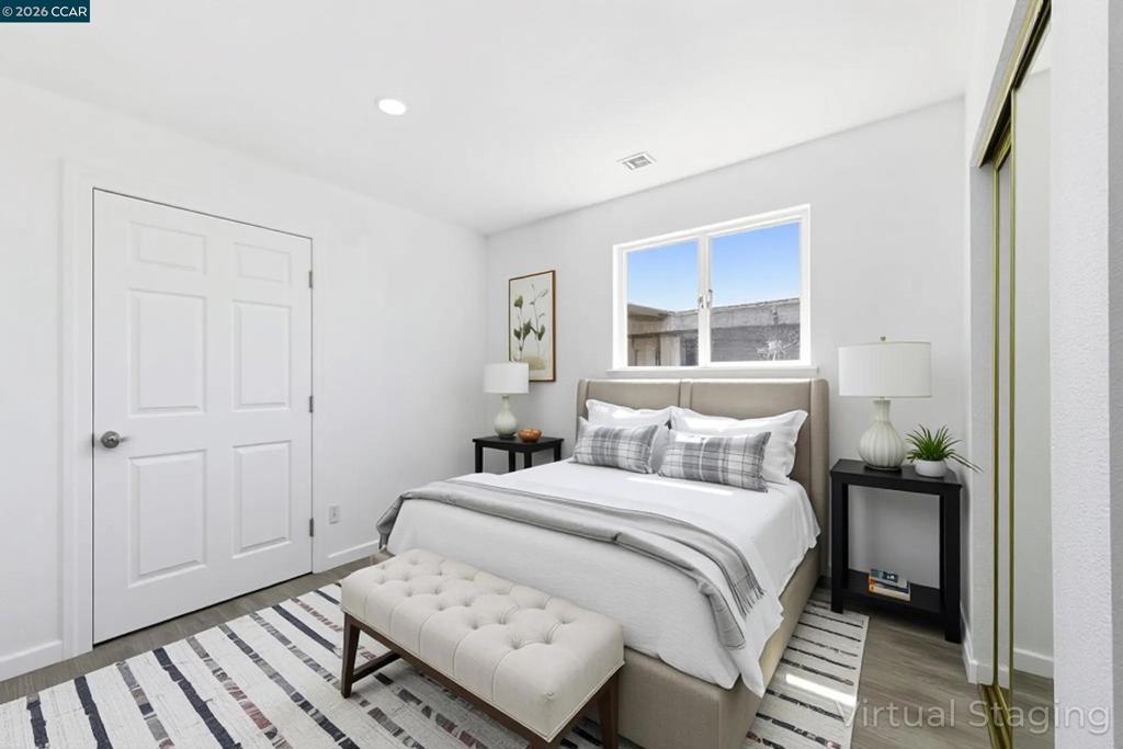 10 12th Street Property Photo 20