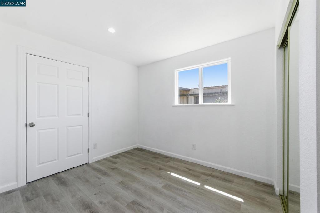 10 12th Street Property Photo 21
