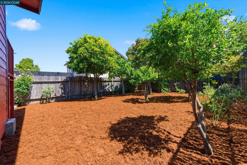10 12th Street Property Photo 39