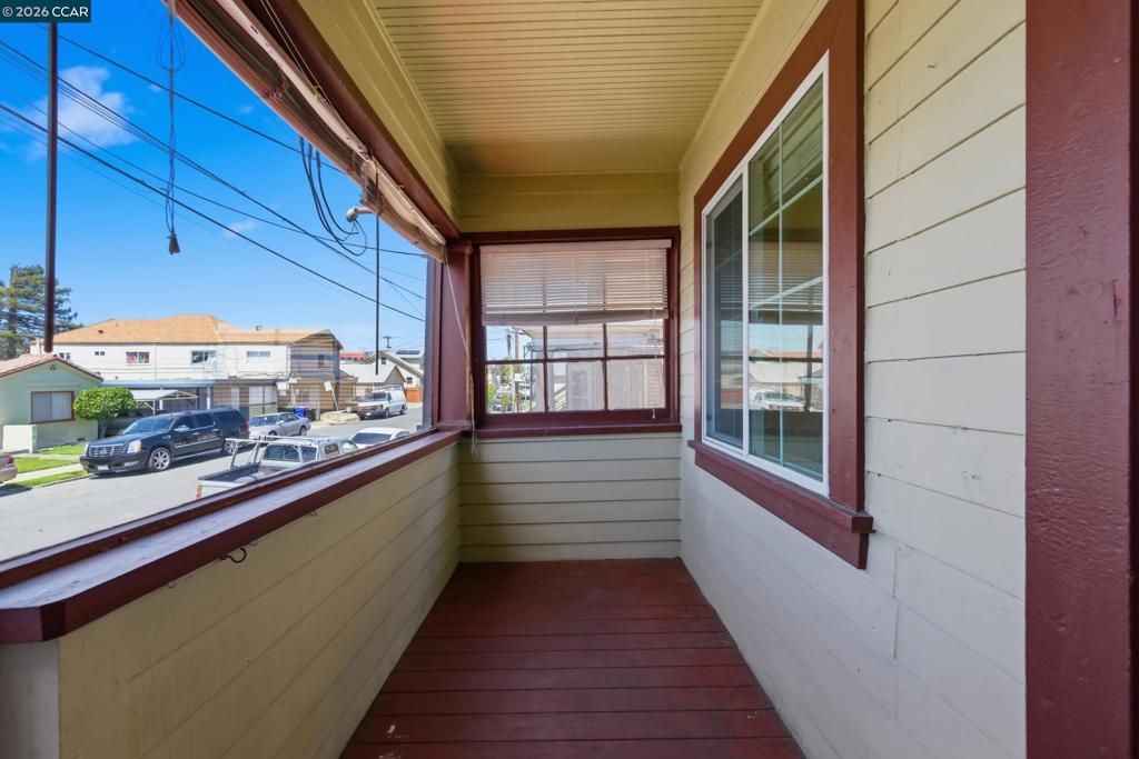 10 12th Street Property Photo 45