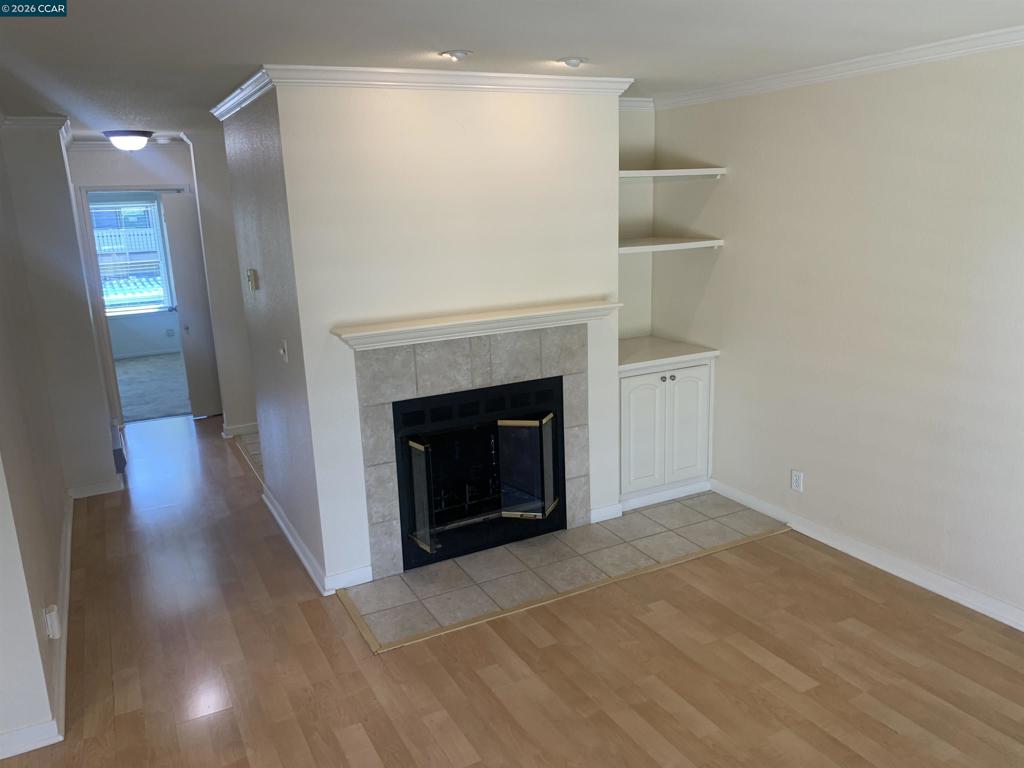 96 Lakeshore Ct Property Photo 5