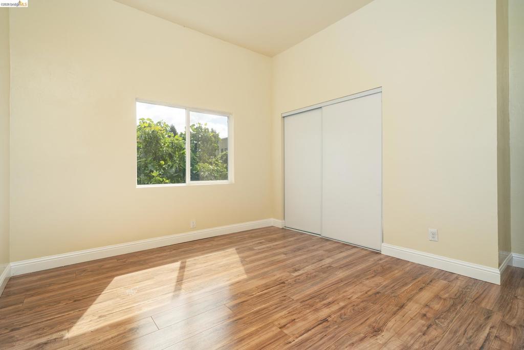 5418 Telegraph Ave Property Photo 12