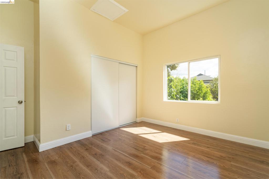 5418 Telegraph Ave Property Photo 15