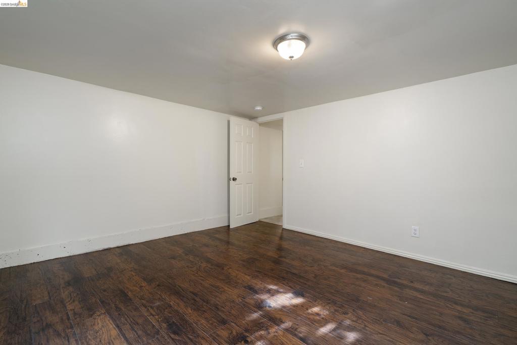 5418 Telegraph Ave Property Photo 20