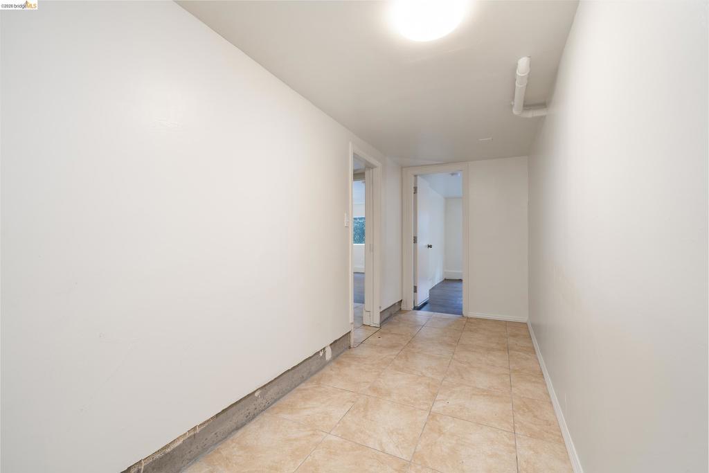 5418 Telegraph Ave Property Photo 22