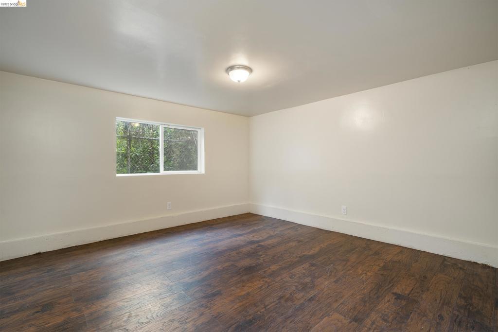 5418 Telegraph Ave Property Photo 23