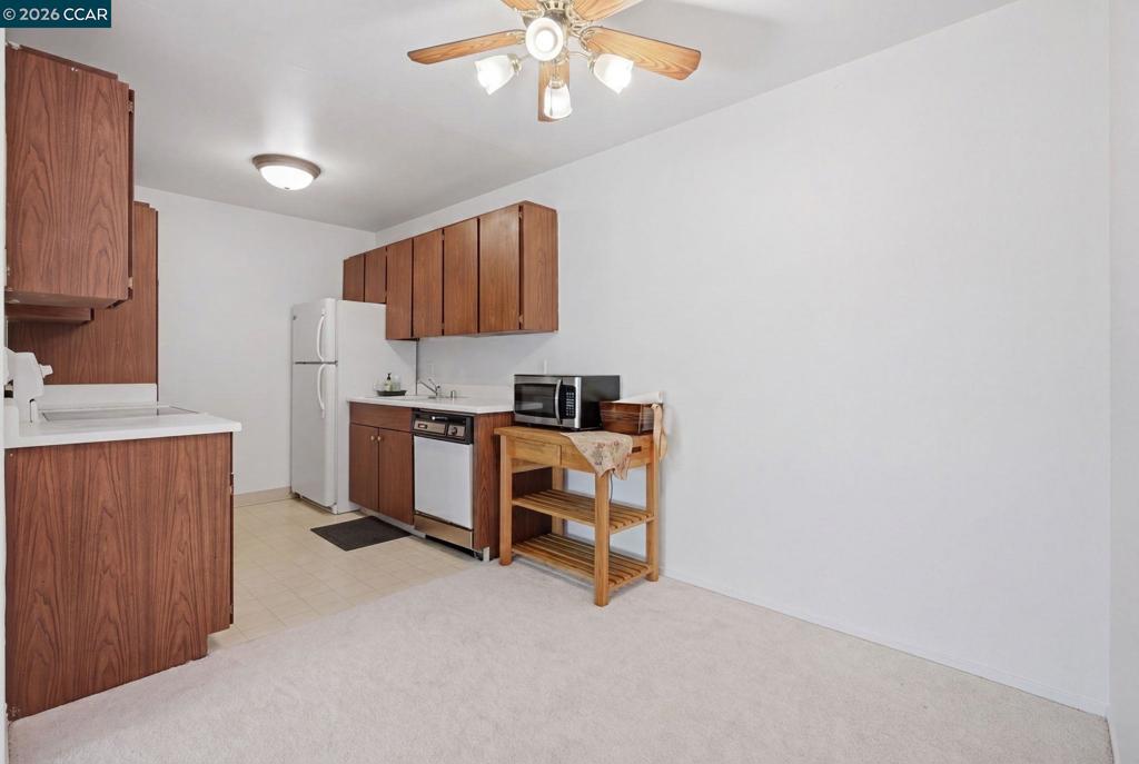 1473 Marchbanks Dr 4 Property Photo 23