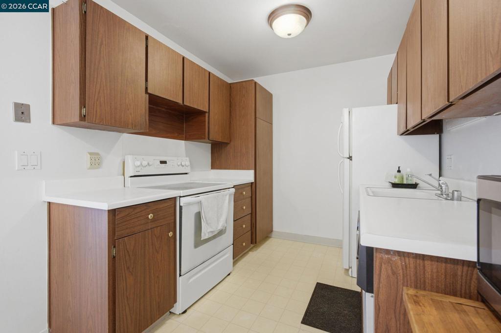 1473 Marchbanks Dr 4 Property Photo 26