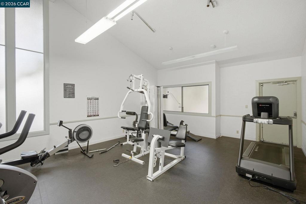 1473 Marchbanks Dr 4 Property Photo 48