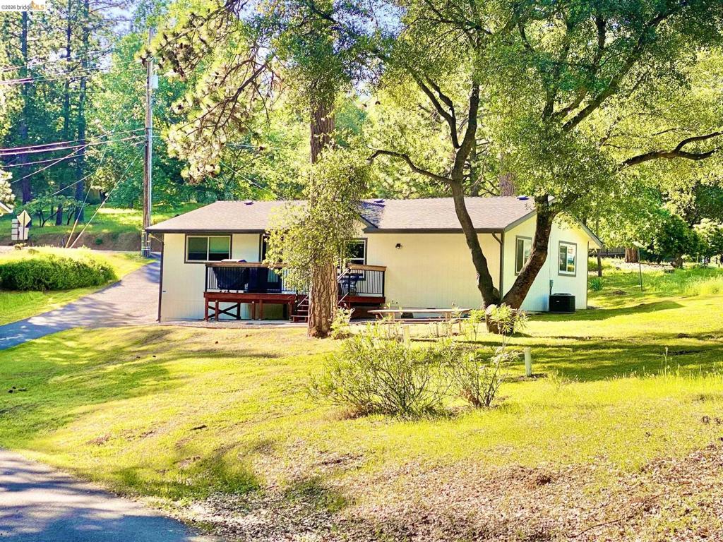 13209 Mueller Drive Property Photo 1