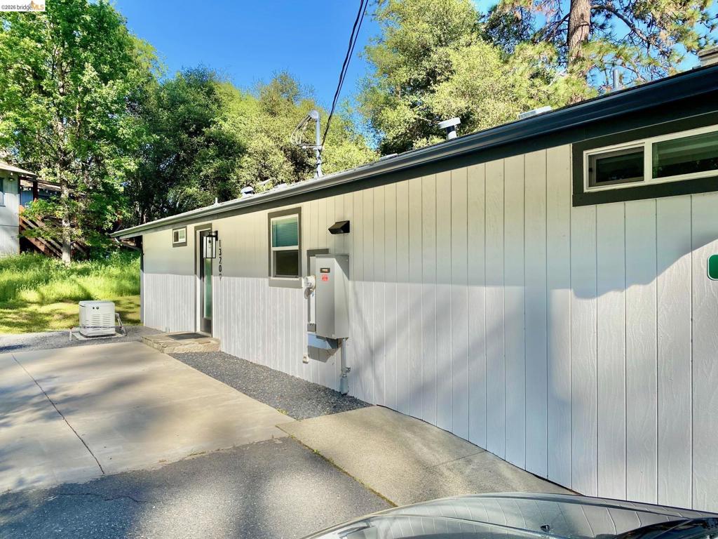 13209 Mueller Drive Property Photo 21