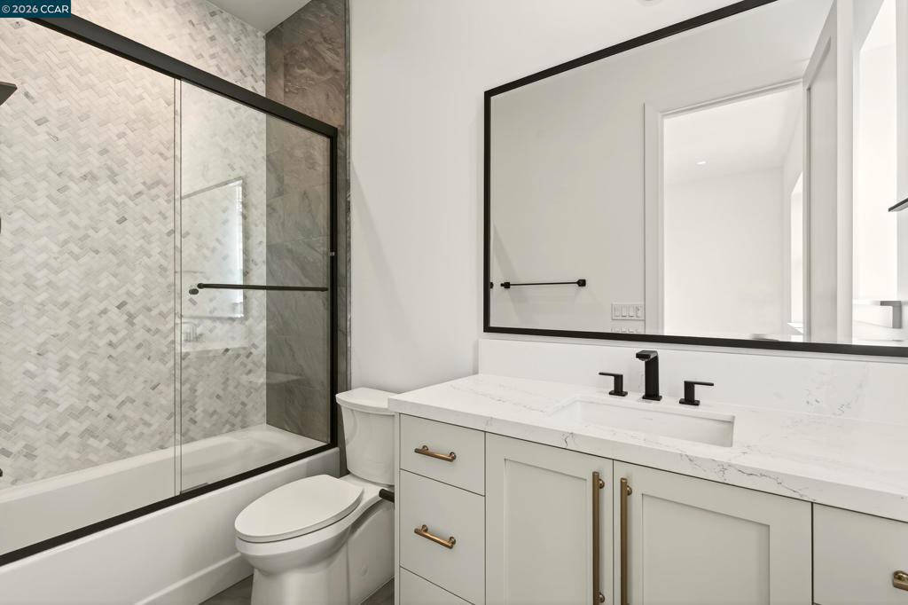 1080 Borrette Ct Property Photo 38