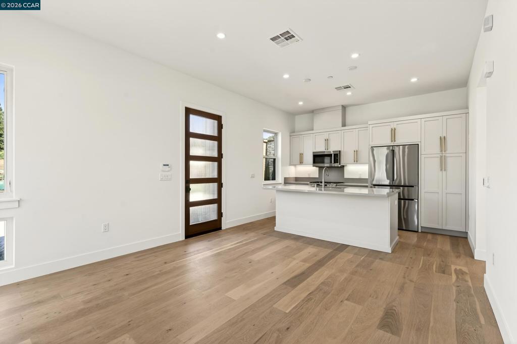 1080 Borrette Ct Property Photo 47