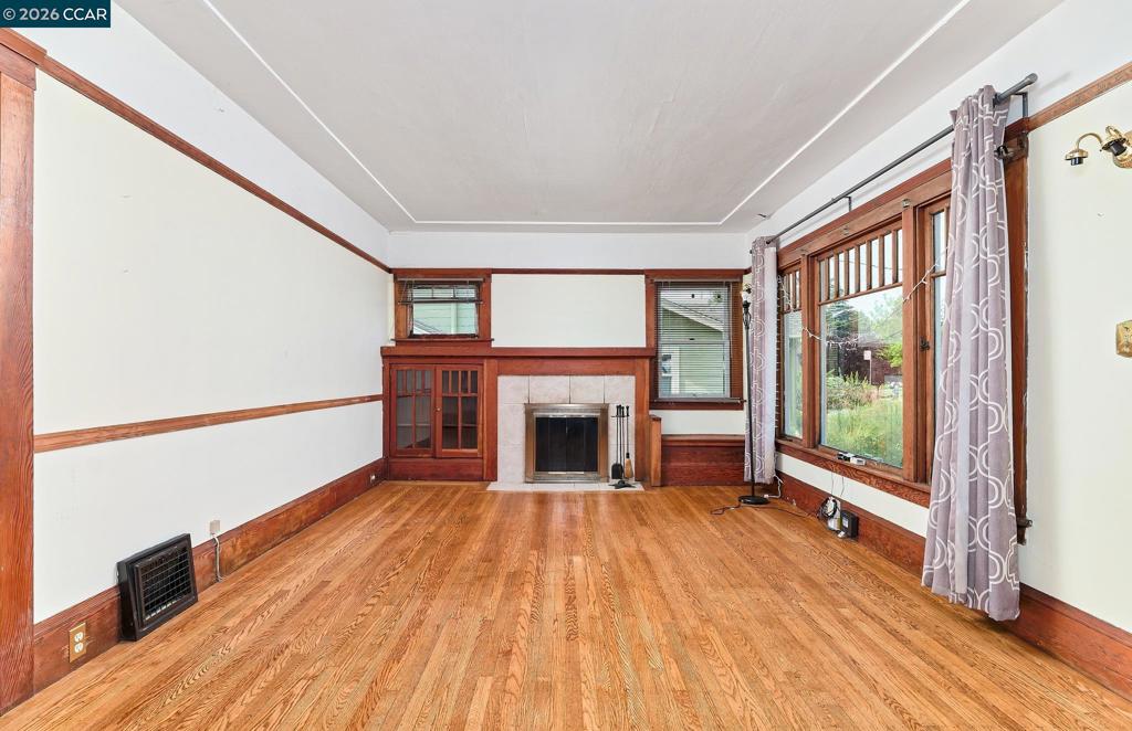 2636 Cole St Property Photo 7