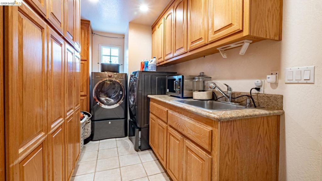 2214 Peyton Ct Property Photo 13